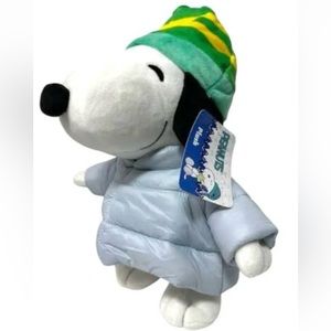 Brand New with Tags Puffy Coat Snoopy 2023